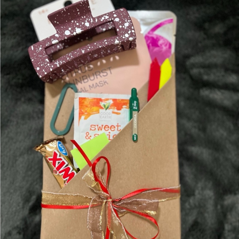 Blind Date With A Book Bundle